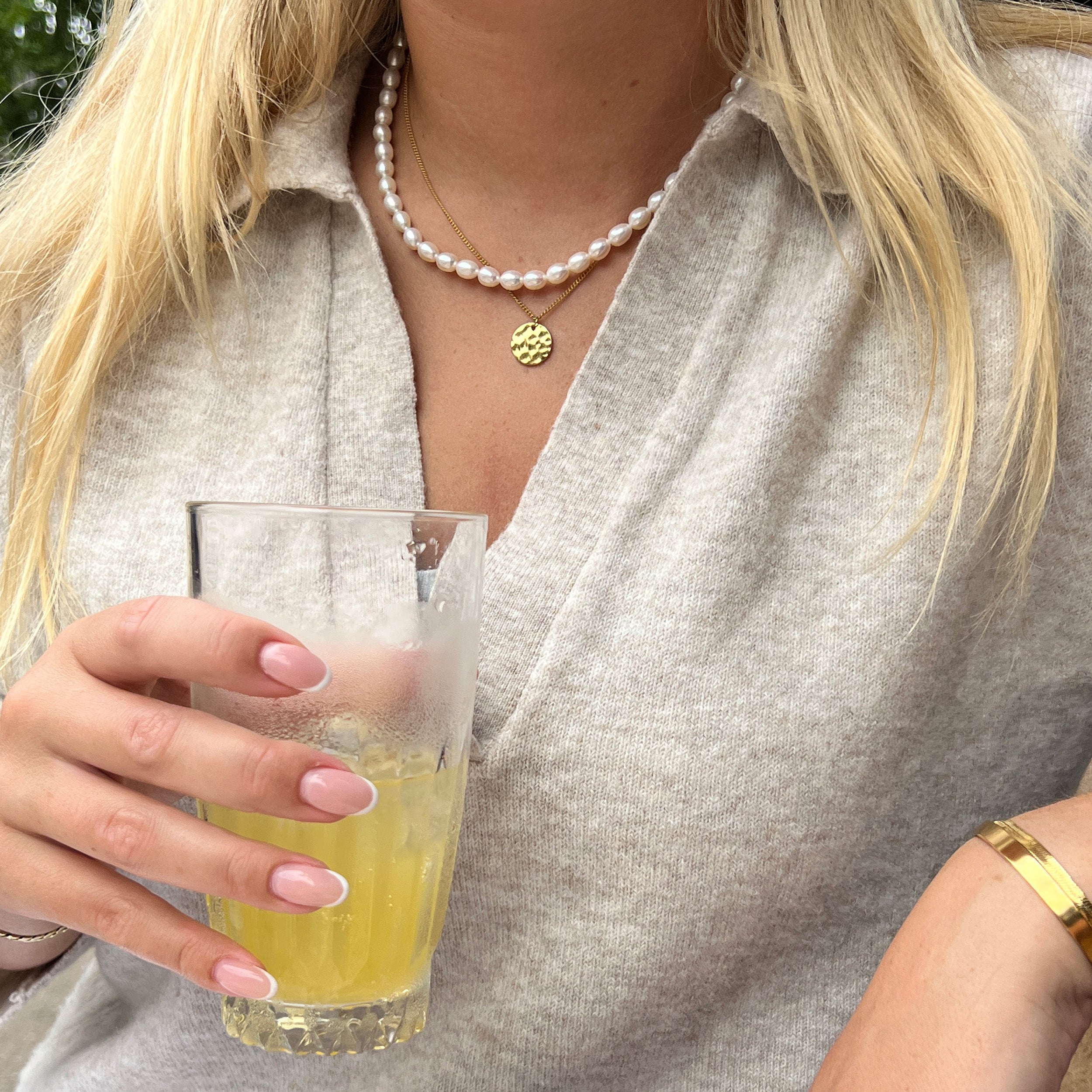 2 x HAMMERED HALSBAND 02