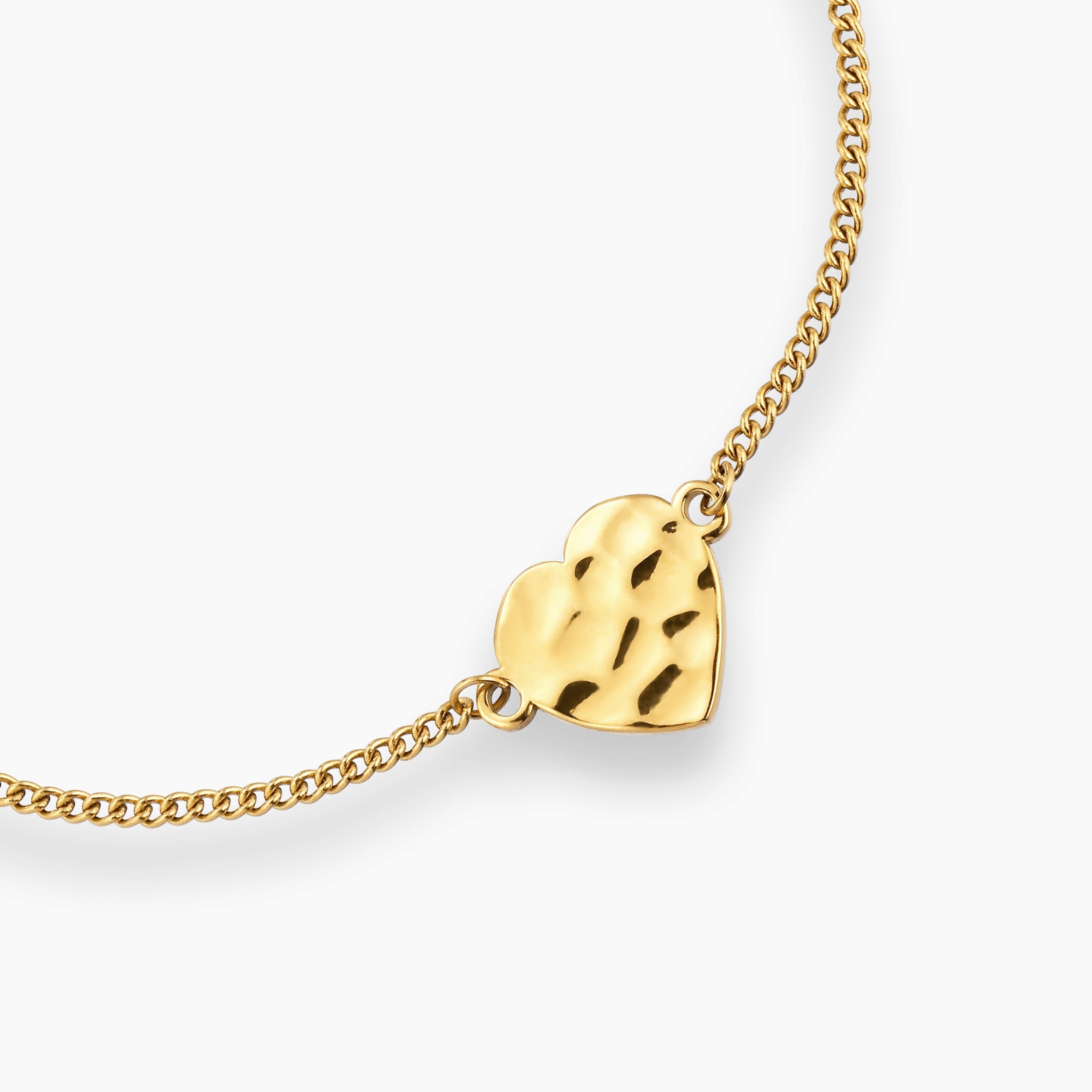 HJÄRTA HAMMERED ARMBAND GULD